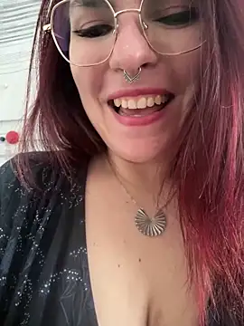 LunaMoongirl online show from 3, 3, 2025