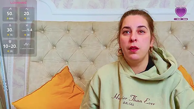 KarinaNoir online show from 12, 1, 2026