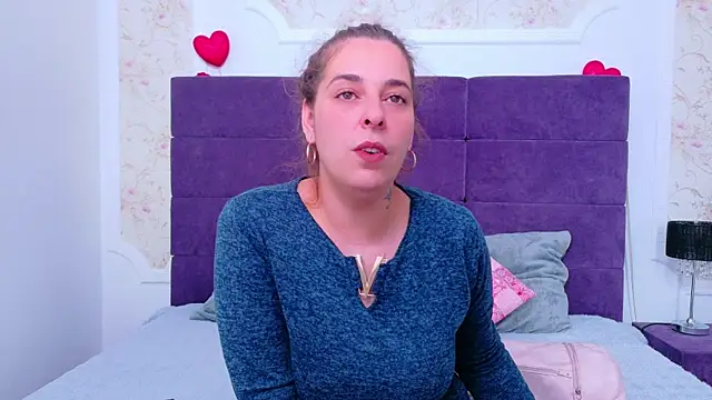 KarinaNoir online show from 7, 5, 2026