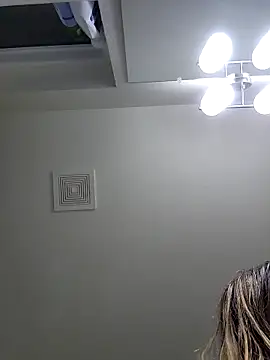 Snapshot of AriannaPena chatting on 13, 3, 2025 AriannaPena online show from 13, 3, 2025