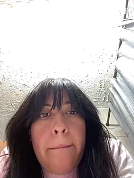 Snapshot of AriannaPena chatting on 28, 9, 2025 AriannaPena online show from 28, 9, 2025