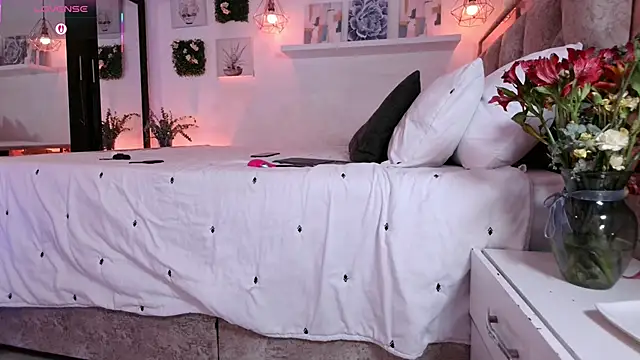 Snapshot of Dulce_Morrys chatting on 25, 9, 2025 Dulce Morrys online show from 25, 9, 2025