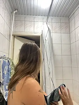 Sandra SW  online show from 3, 10, 2025