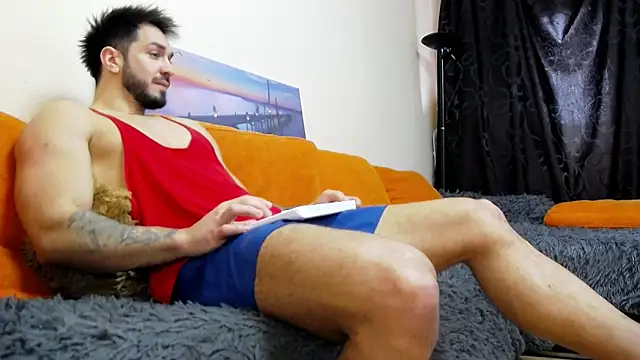 MichaelWills online show from 1, 3, 2025