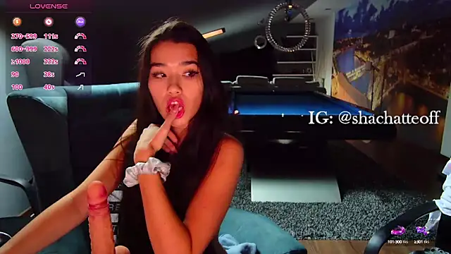 Snapshot of shachatteof chatting on 5, 10, 2025 shachatteof online show from 5, 10, 2025