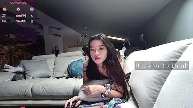 Snapshot of shachatteof chatting on 15, 12, 2025 shachatteof online show from 15, 12, 2025