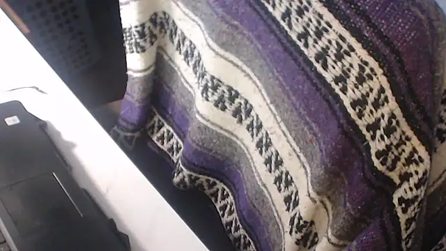 Snapshot of QueenDenizeAndTheCaptain chatting on 3, 10, 2025 QueenDenizeAndTheCaptain online show from 3, 10, 2025