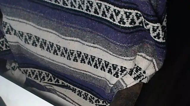 Snapshot of QueenDenizeAndTheCaptain chatting on 18, 10, 2025 QueenDenizeAndTheCaptain online show from 18, 10, 2025