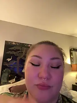 RosieDixx online show from 2, 3, 2025