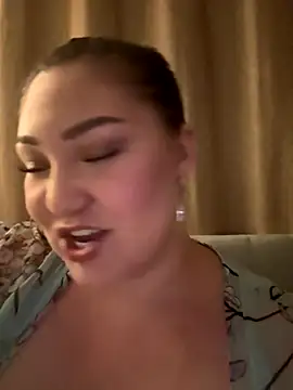 RosieDixx online show from 8, 10, 2025