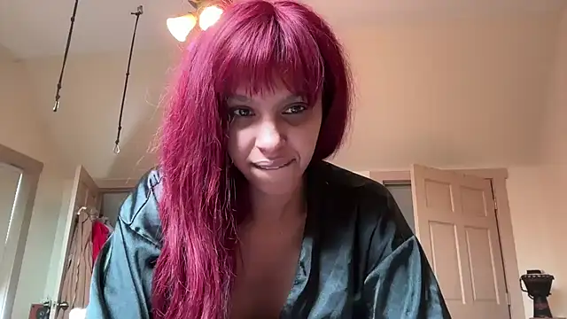 queendab626 online show from 3, 1, 2025