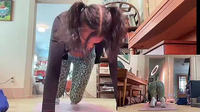 queendab626 online show from 27, 1, 2025