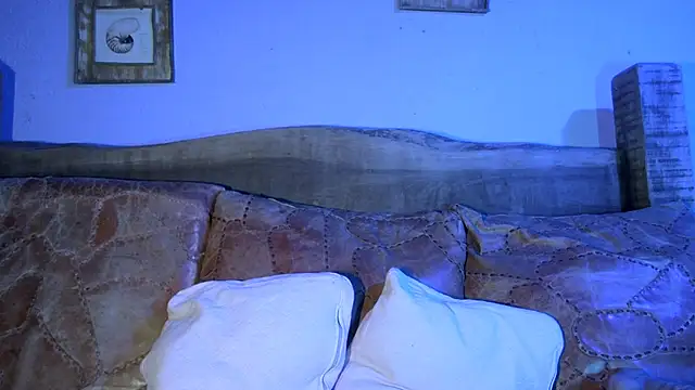 Lilmuh  online show from 4, 3, 2025