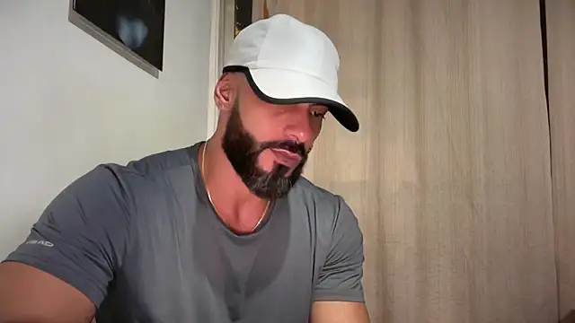 romeolovedark online show from 28, 4, 2026