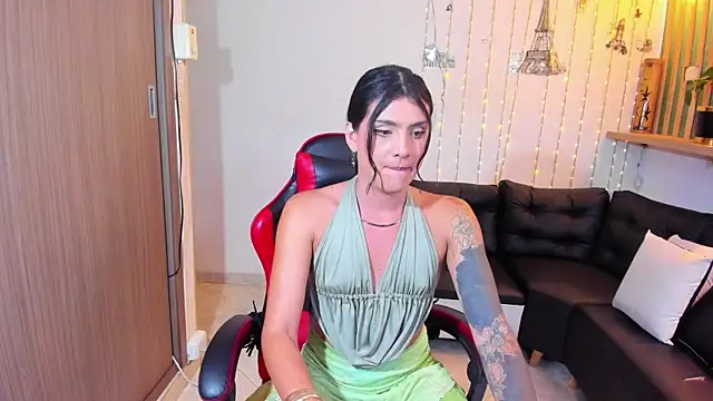 ximena22love online show from 8, 6, 2026