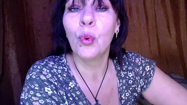karina ren  online show from 9, 2, 2025