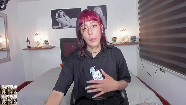 Snapshot of Mariana_Joness chatting on 13, 1, 2025 Mariana Joness online show from 13, 1, 2025