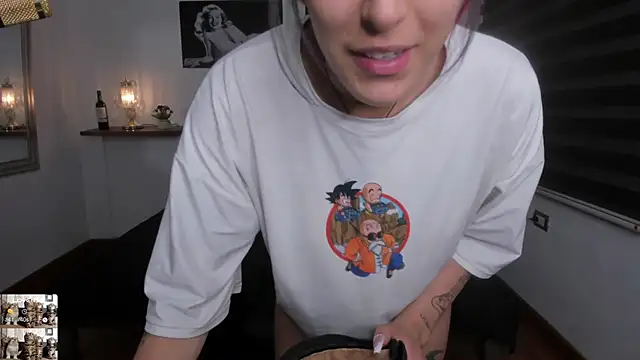 Snapshot of Mariana_Joness chatting on 17, 3, 2025 Mariana Joness online show from 17, 3, 2025