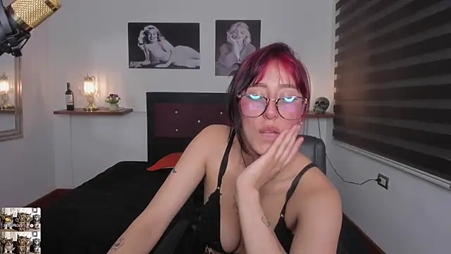 Snapshot of Mariana_Joness chatting on 21, 3, 2025 Mariana Joness online show from 21, 3, 2025