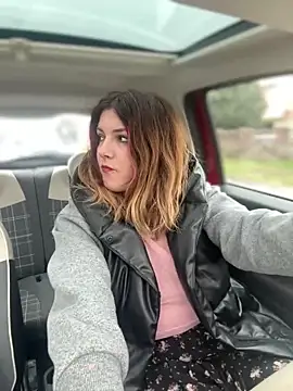 DaisyVibesss online show from 22, 2, 2025