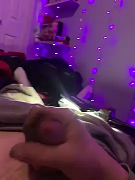 Snapshot of Hugetings chatting on 4, 2, 2026 Hugetings online show from 4, 2, 2026