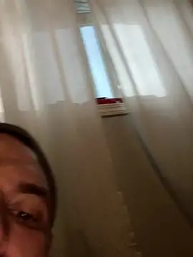 Snapshot of Hugetings chatting on 16, 2, 2026 Hugetings online show from 16, 2, 2026