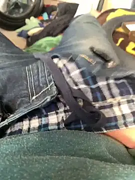 Snapshot of Hugetings chatting on 5, 3, 2026 Hugetings online show from 5, 3, 2026