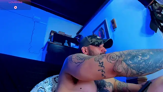 CamiloGray  online show from 14, 2, 2025