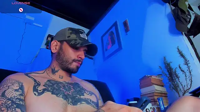 CamiloGray  online show from 25, 2, 2025