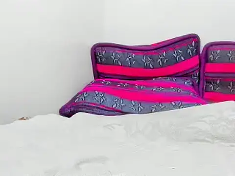 Snapshot of Dani_Lop chatting on 6, 3, 2025 Dani Lop online show from 6, 3, 2025