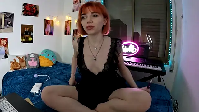 Snapshot of olivka-flower chatting on 3, 6, 2026 olivka-flower online show from 3, 6, 2026