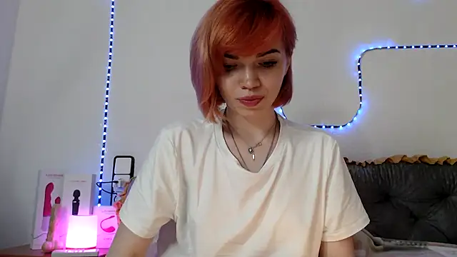 Snapshot of olivka-flower chatting on 16, 7, 2026 olivka-flower online show from 16, 7, 2026