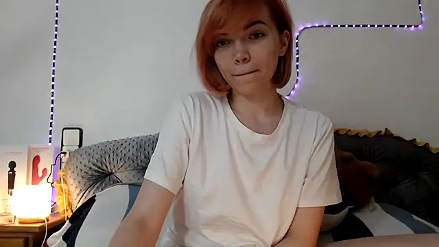 Snapshot of olivka-flower chatting on 30, 7, 2026 olivka-flower online show from 30, 7, 2026