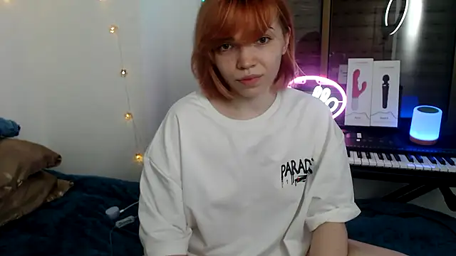 Snapshot of olivka-flower chatting on 4, 8, 2026 olivka-flower online show from 4, 8, 2026