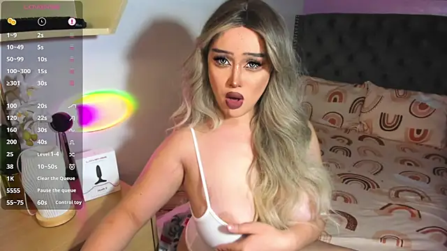 Snapshot of Miss_mariahmonroe chatting on 7, 1, 2025 Miss mariahmonroe online show from 7, 1, 2025