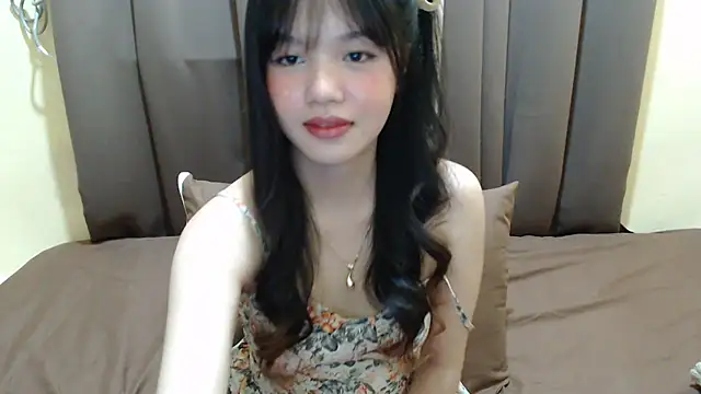 Snapshot of x_brittany_x chatting on 25, 6, 2026 x brittany x online show from 25, 6, 2026