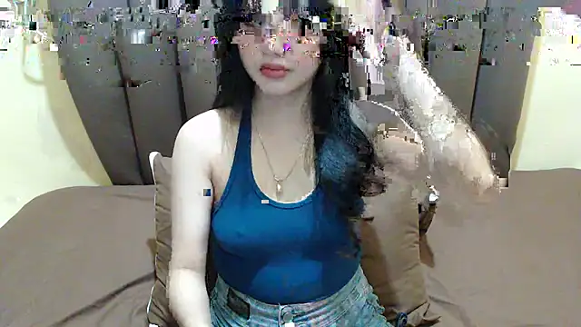 Snapshot of x_brittany_x chatting on 26, 6, 2026 x brittany x online show from 26, 6, 2026