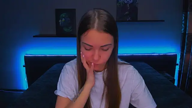 AlexaBarkley online show from 11, 2, 2025