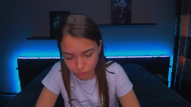 AlexaBarkley online show from 13, 2, 2025