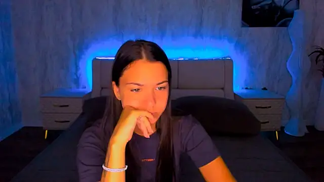 AlexaBarkley online show from 3, 7, 2026
