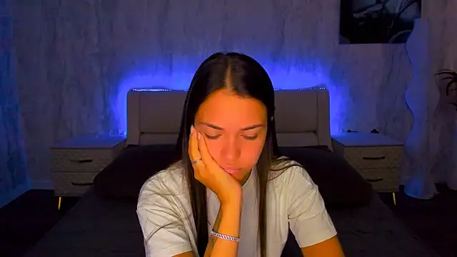 AlexaBarkley online show from 8, 7, 2026