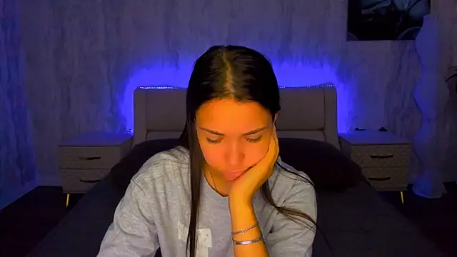 AlexaBarkley online show from 15, 7, 2026