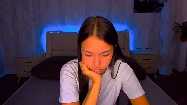 AlexaBarkley online show from 28, 7, 2026