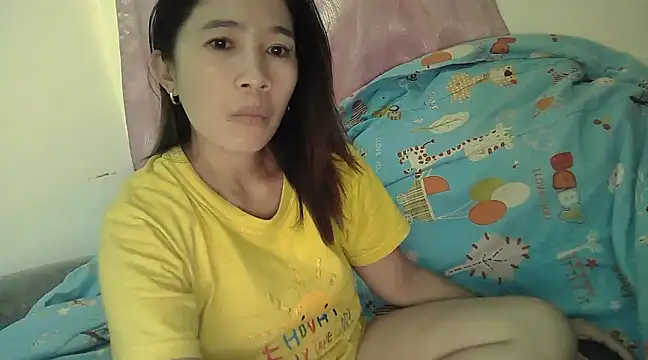 Alexiadreamer online show from 6, 1, 2025