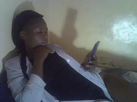 cute-shamza online show from 25, 6, 2026