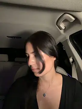 Snapshot of clairewntr chatting on 30, 10, 2025 clairewntr online show from 30, 10, 2025