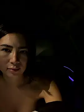 Snapshot of clairewntr chatting on 9, 1, 2026 clairewntr online show from 9, 1, 2026