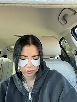 Snapshot of clairewntr chatting on 19, 3, 2026 clairewntr online show from 19, 3, 2026