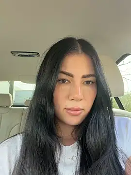 Snapshot of clairewntr chatting on 20, 3, 2026 clairewntr online show from 20, 3, 2026