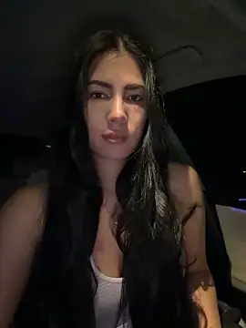 Snapshot of clairewntr chatting on 25, 3, 2026 clairewntr online show from 25, 3, 2026